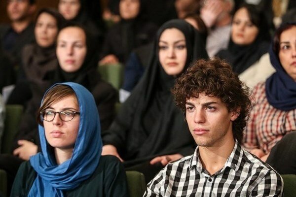 اخذ پذیرش از دانشگاه‌ های دولتی ایران برای دانشجویان بین‌المللی